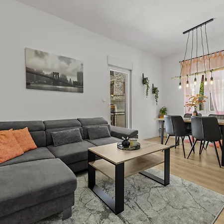 Apartamento Oasis New *