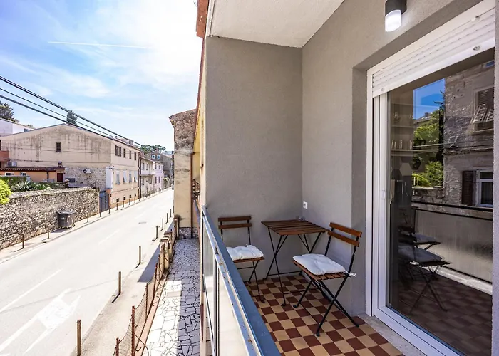 Oasis New Pula